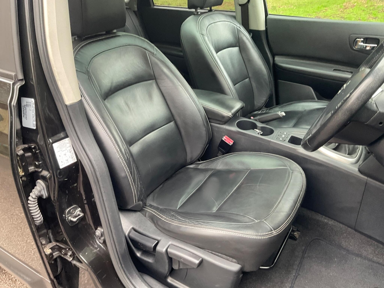 Used Nissan Qashqai 2013 for sale - 77783057: Photo 12