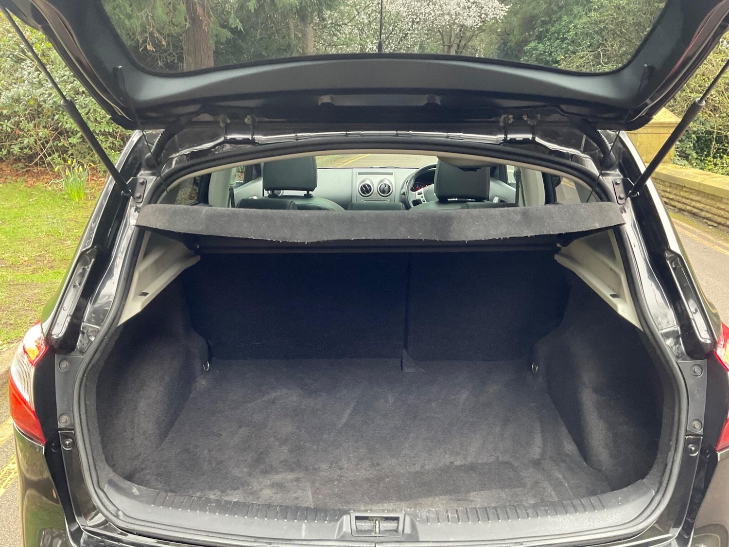 Used Nissan Qashqai 2013 for sale - 77783057: Photo 14