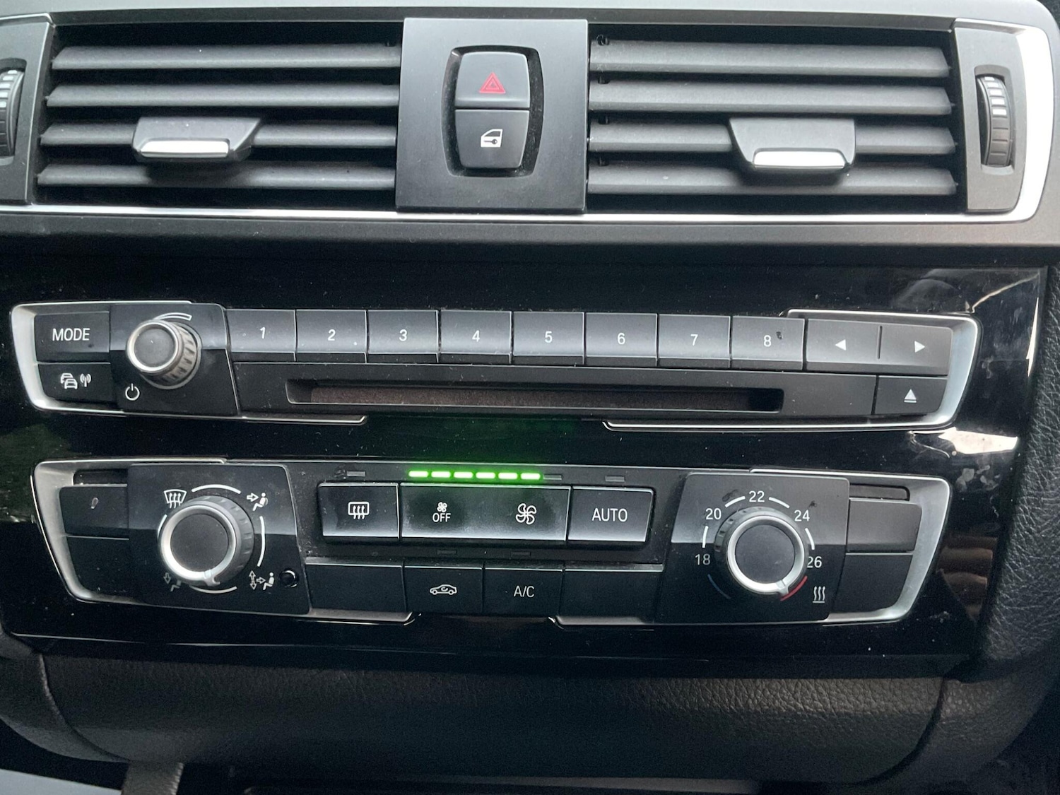 Used BMW 1 Series 2015 for sale - 76918655: Photo 30