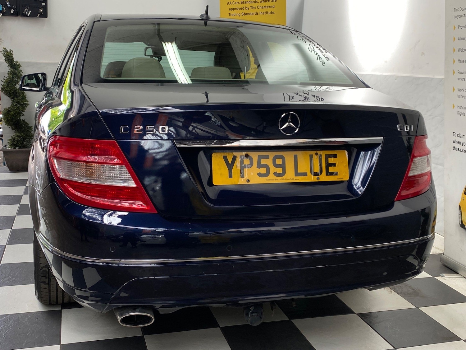 Used Mercedes-Benz C Class 2009 for sale - 77109595: Photo 38