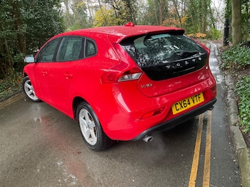 Used Volvo V40 2014 for sale - 76801434: Photo