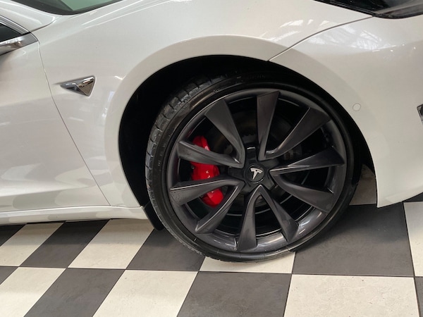 Used Tesla Model 3 2019 for sale - 67928618: Photo 11