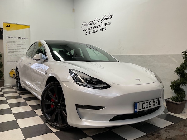 Used Tesla Model 3 2019 for sale - 67928618: Photo 1