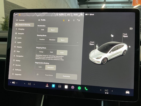 Used Tesla Model 3 2019 for sale - 67928618: Photo 24