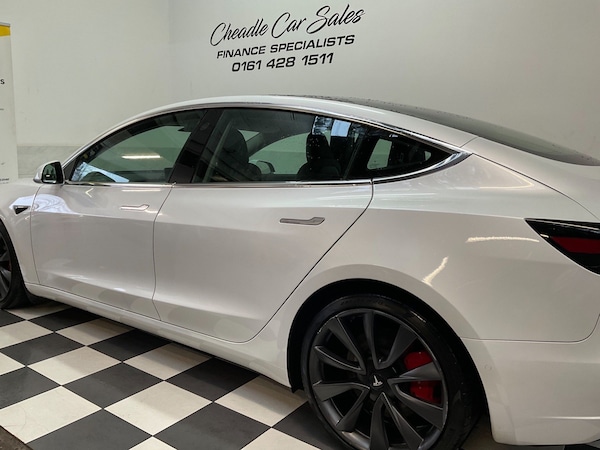 Used Tesla Model 3 2019 for sale - 67928618: Photo 38