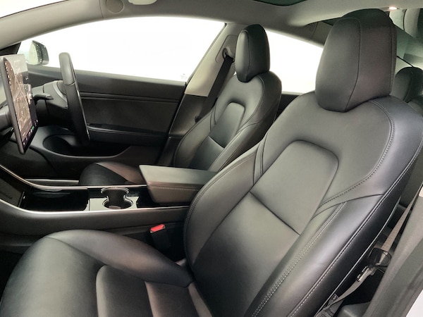 Used Tesla Model 3 2019 for sale - 67928618: Photo 40
