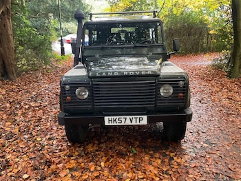 Used Land Rover Defender 90 2008 for sale - 76424979: Photo