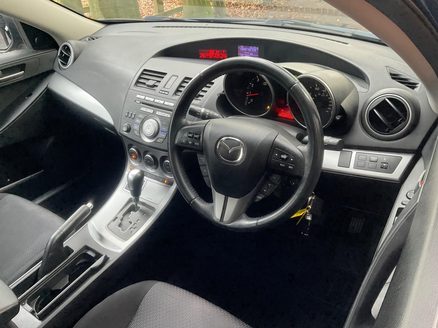 Used Mazda Mazda3 for sale - 77267567: Photo 13