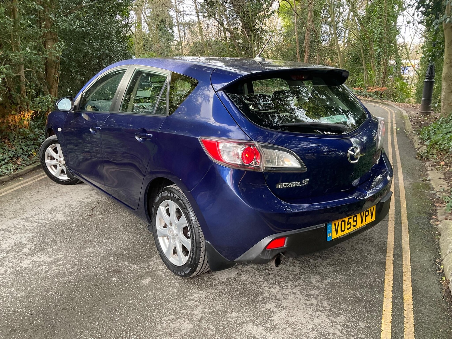 Used Mazda Mazda3 for sale - 77267567: Photo 2