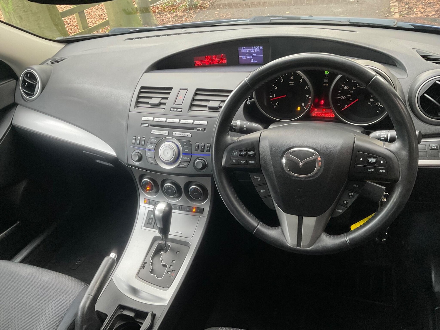 Used Mazda Mazda3 for sale - 77267567: Photo 24