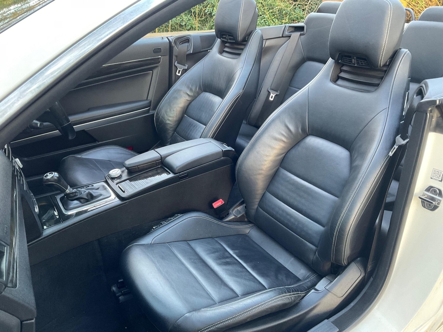 Used Mercedes-Benz E Class 2011 for sale - 77657506: Photo 20