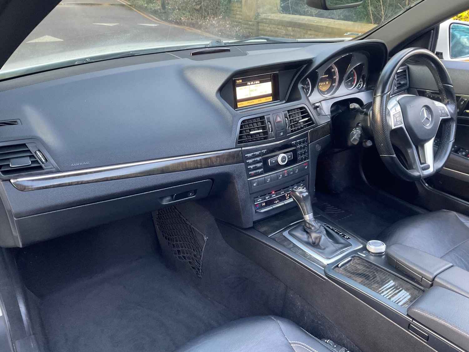 Used Mercedes-Benz E Class 2011 for sale - 77657506: Photo 21