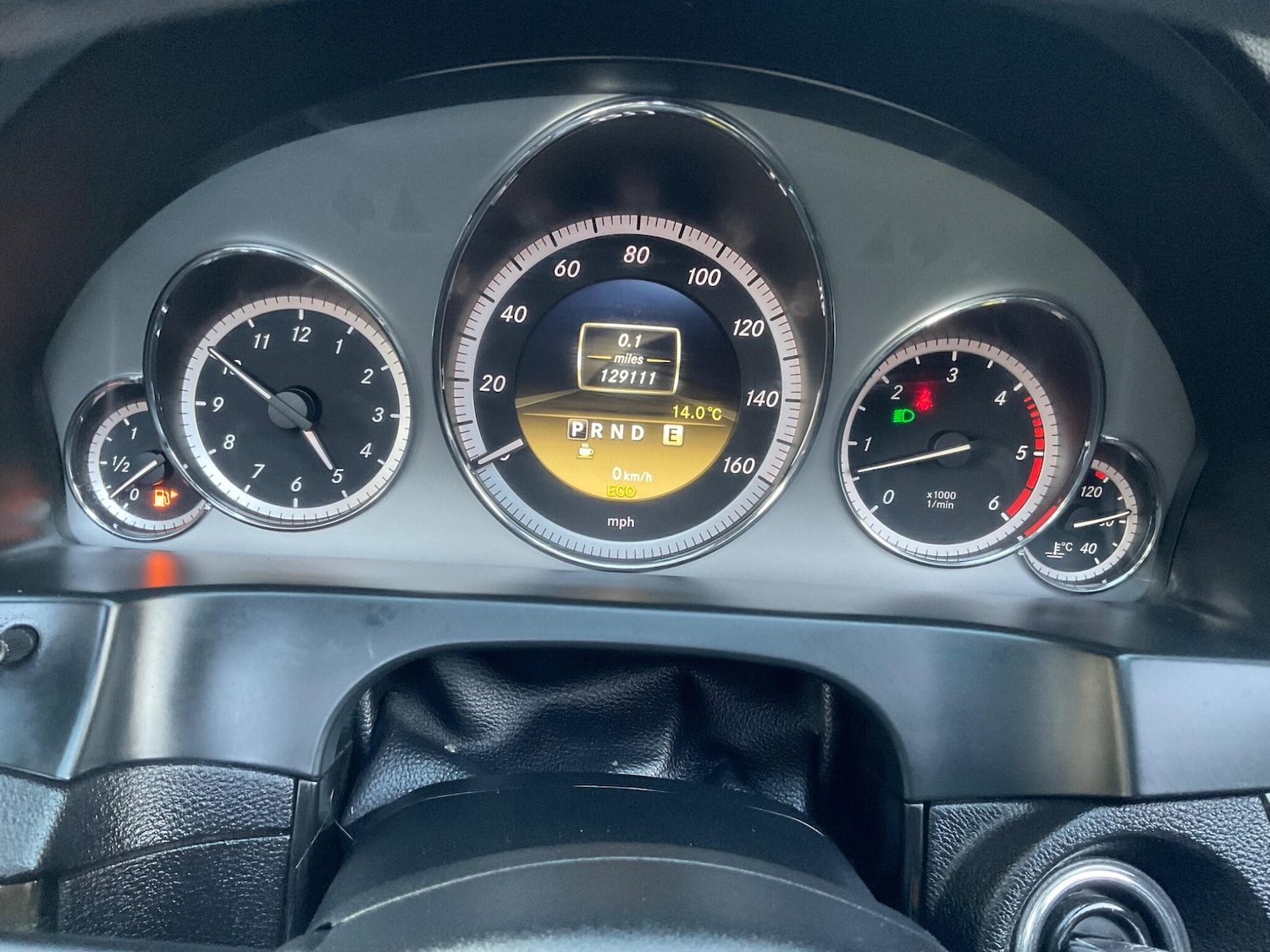 Used Mercedes-Benz E Class 2011 for sale - 77657506: Photo 26