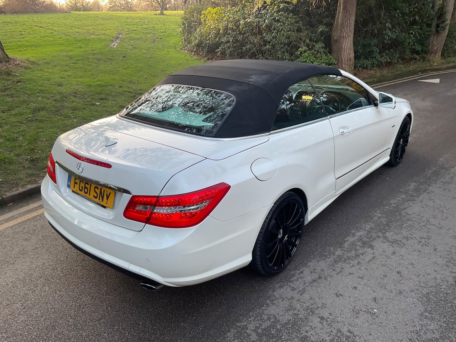 Used Mercedes-Benz E Class 2011 for sale - 77657506: Photo 33