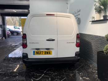 Used Peugeot Partner 2017 for sale - 74231891: Photo