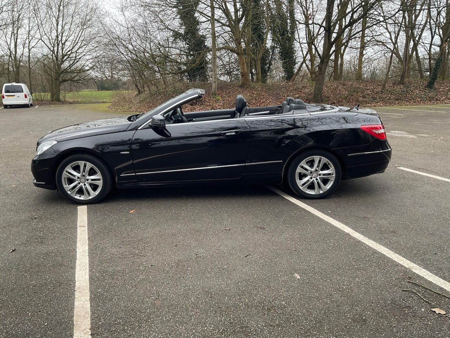 Used Mercedes-Benz E Class 2012 for sale - 77330430: Photo 6