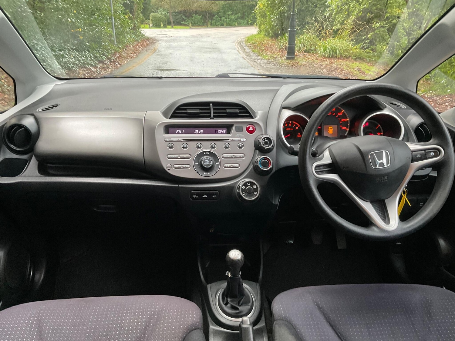 Used Honda Jazz 2010 for sale - 76865343: Photo 16