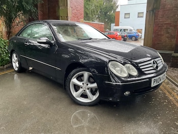 Used Mercedes-Benz CLK 2004 for sale - 76688518: Photo