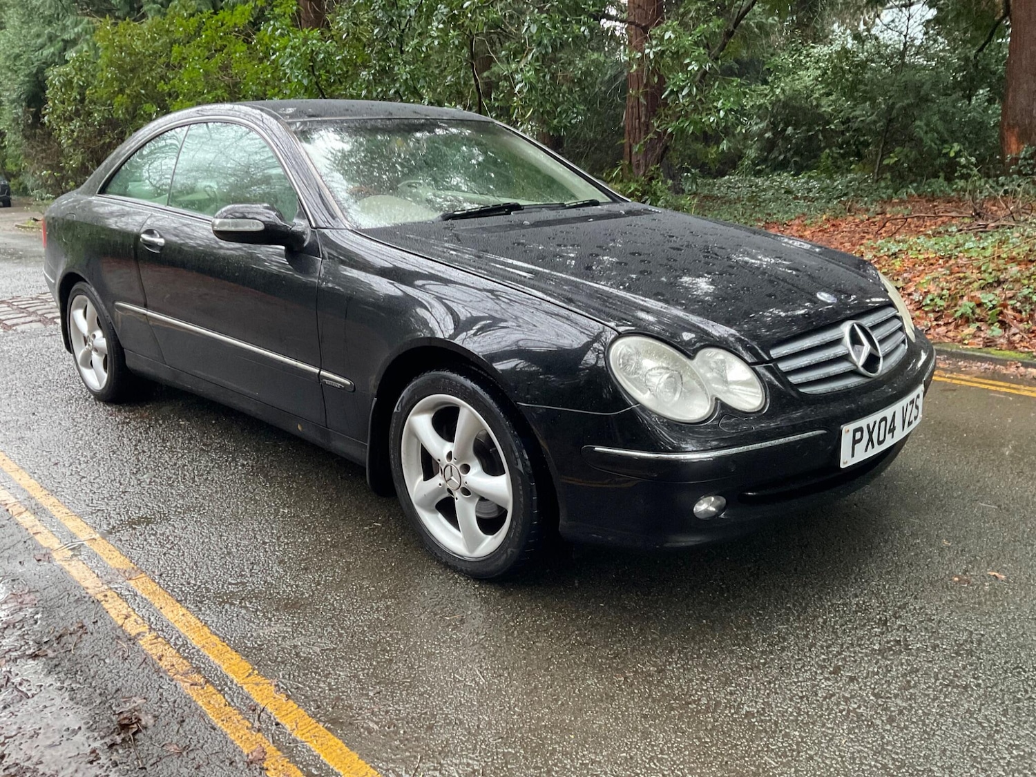Used Mercedes-Benz CLK 2004 for sale - 76688518: Photo 4