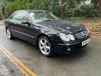 Used Mercedes-Benz CLK 2004 for sale - 76688518: Photo