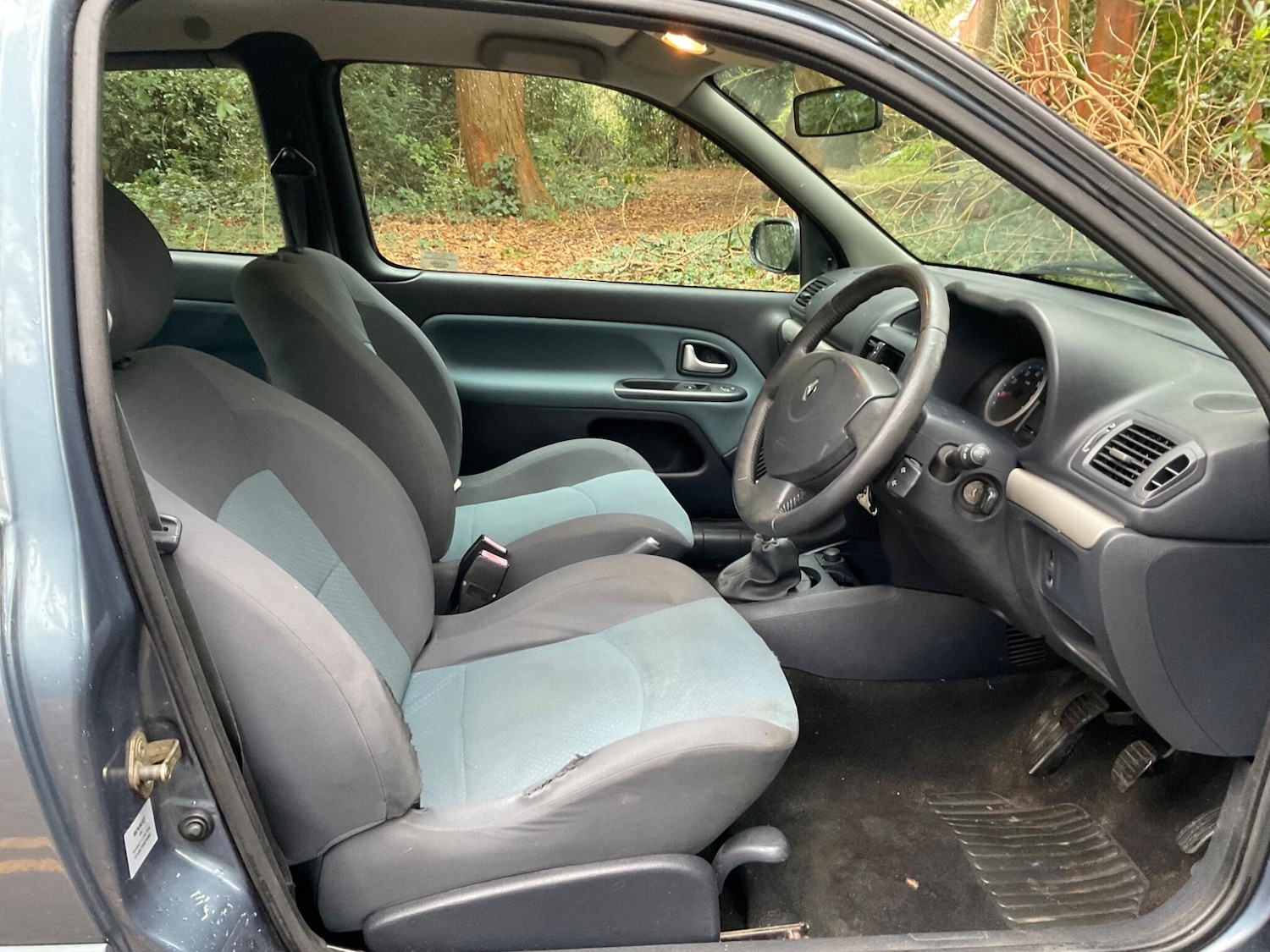 Used Renault Clio 2005 for sale - 77305170: Photo 13