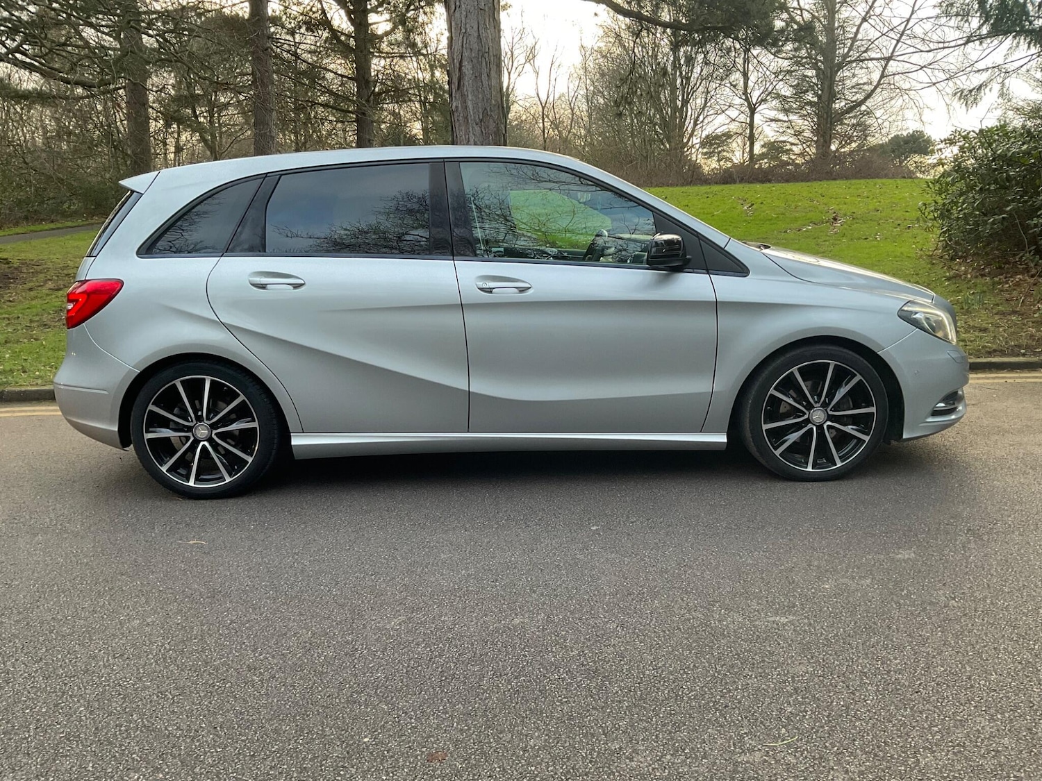 Used Mercedes-Benz B Class 2014 for sale - 77358532: Photo 10