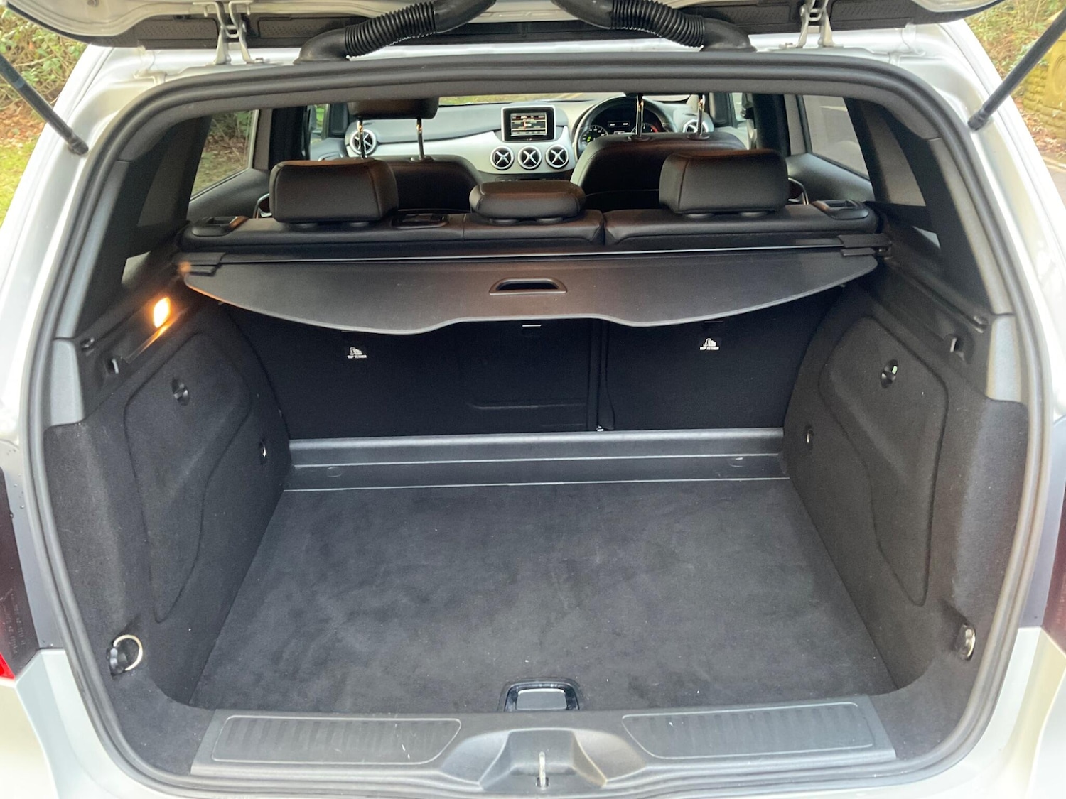 Used Mercedes-Benz B Class 2014 for sale - 77358532: Photo 14