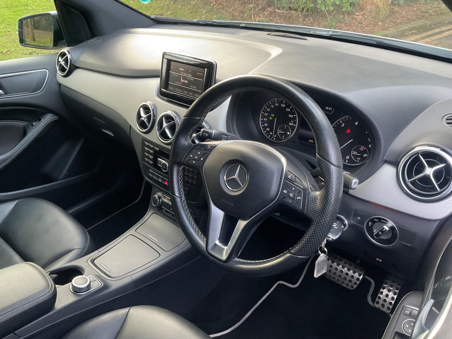 Used Mercedes-Benz B Class 2014 for sale - 77358532: Photo 27