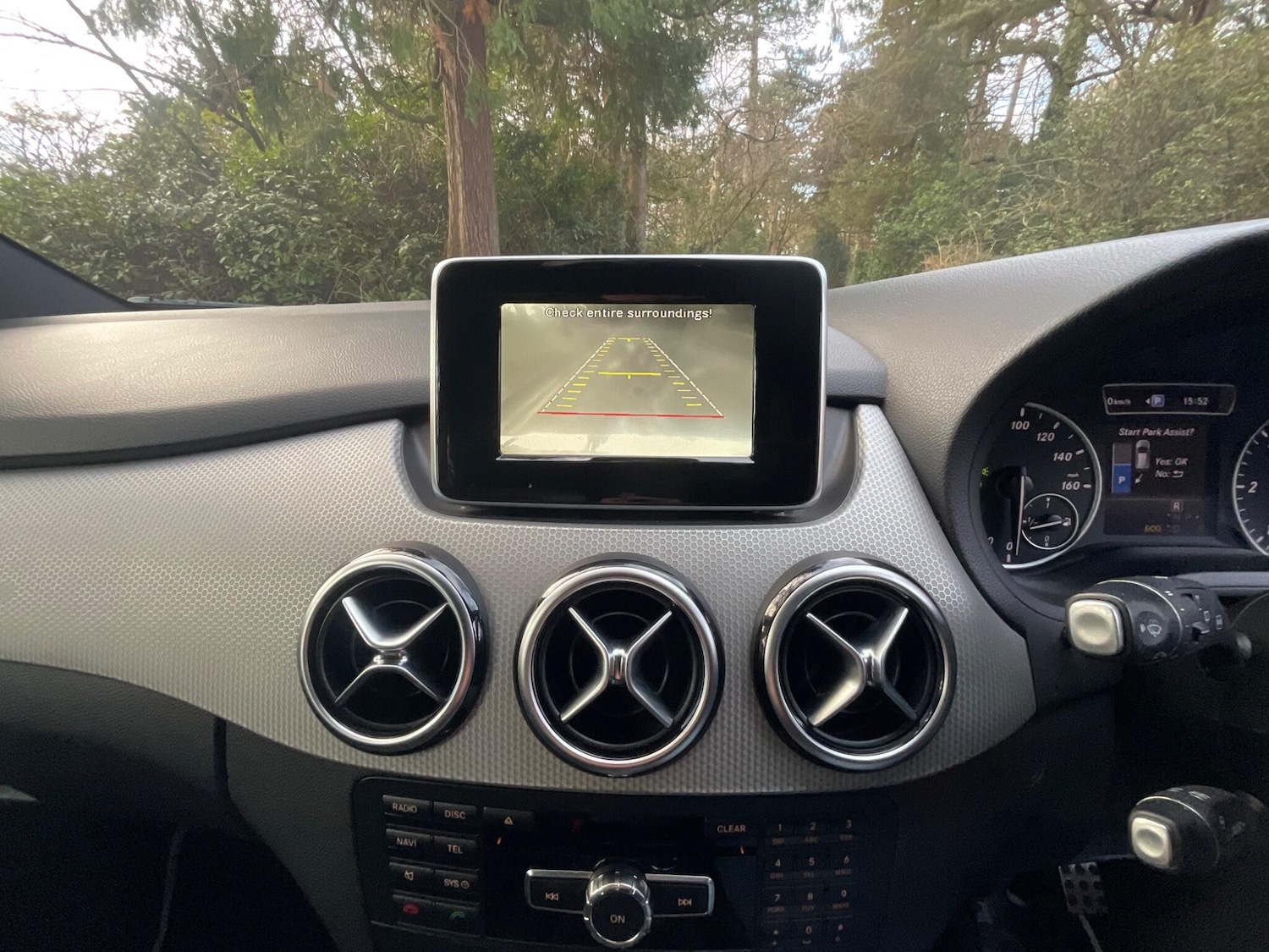 Used Mercedes-Benz B Class 2014 for sale - 77358532: Photo 32