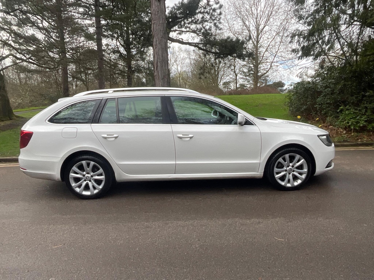 Used Skoda Superb 2015 for sale - 77882690: Photo 10