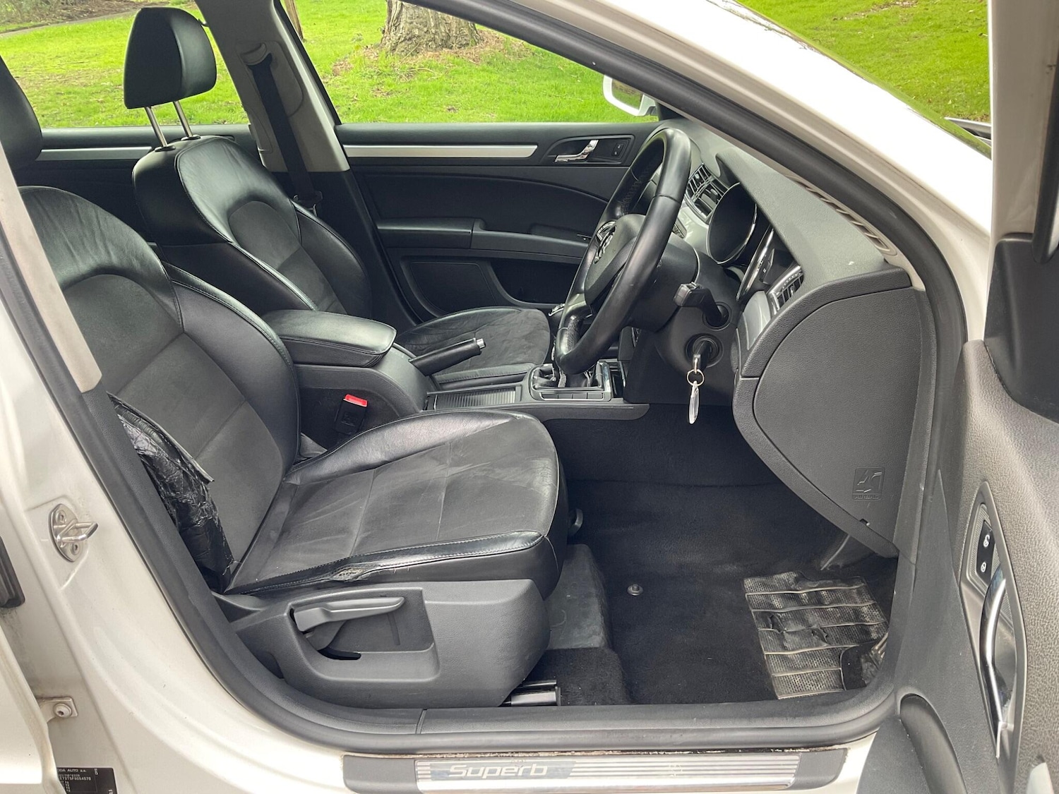 Used Skoda Superb 2015 for sale - 77882690: Photo 11