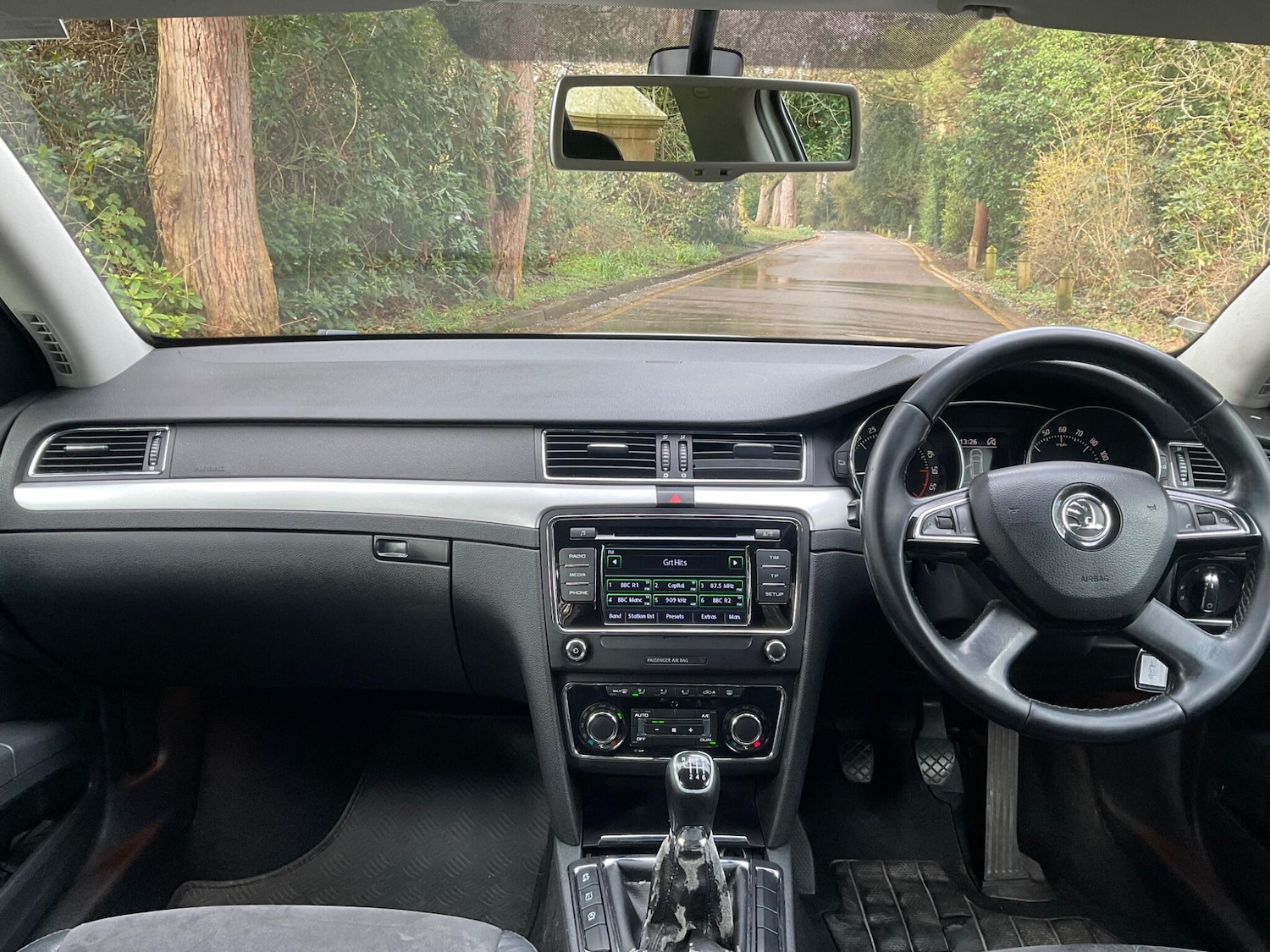 Used Skoda Superb 2015 for sale - 77882690: Photo 12