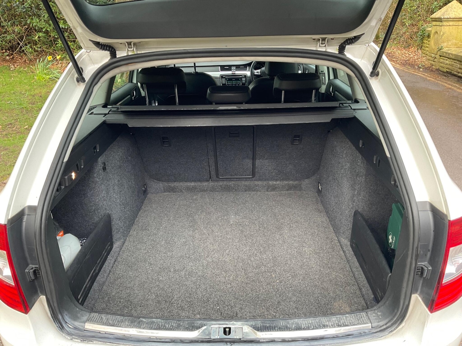 Used Skoda Superb 2015 for sale - 77882690: Photo 13