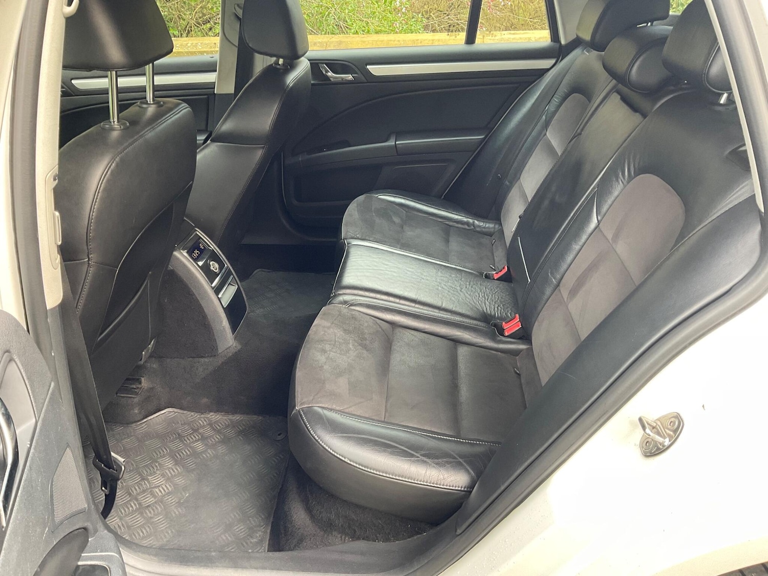 Used Skoda Superb 2015 for sale - 77882690: Photo 17