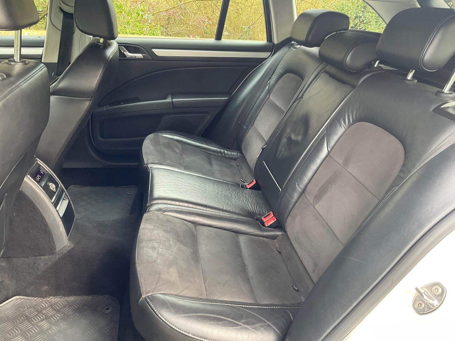 Used Skoda Superb 2015 for sale - 77882690: Photo 18