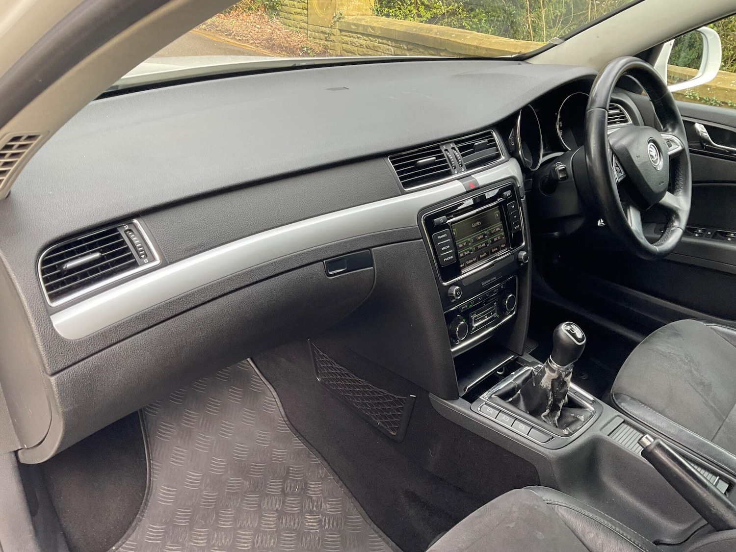 Used Skoda Superb 2015 for sale - 77882690: Photo 22