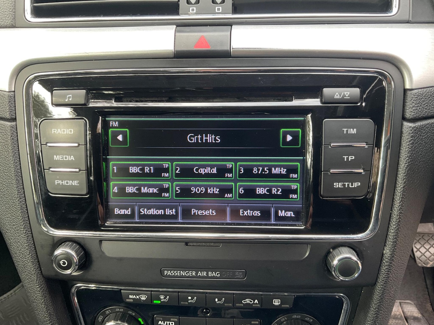 Used Skoda Superb 2015 for sale - 77882690: Photo 27