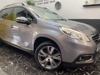 Used Peugeot 2008 2015 for sale - 75927111: Photo