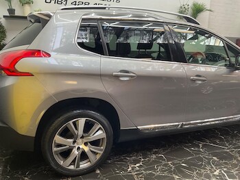 Used Peugeot 2008 2015 for sale - 75927111: Photo