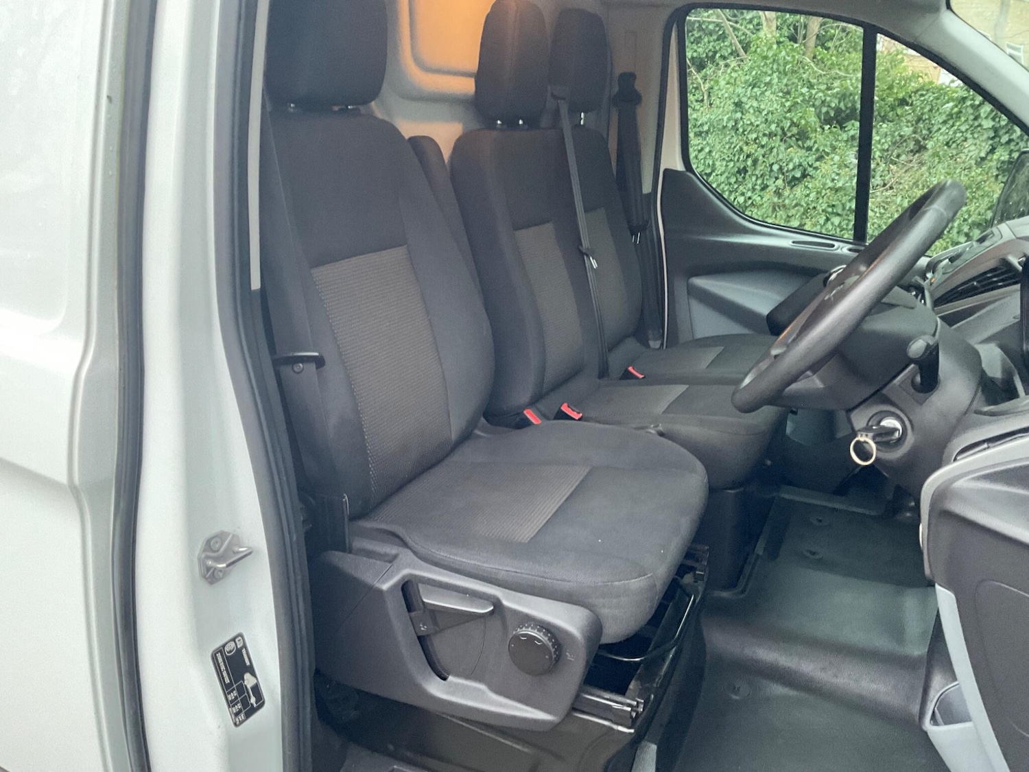 Used Ford Transit Custom 2017 for sale - 77358356: Photo 13