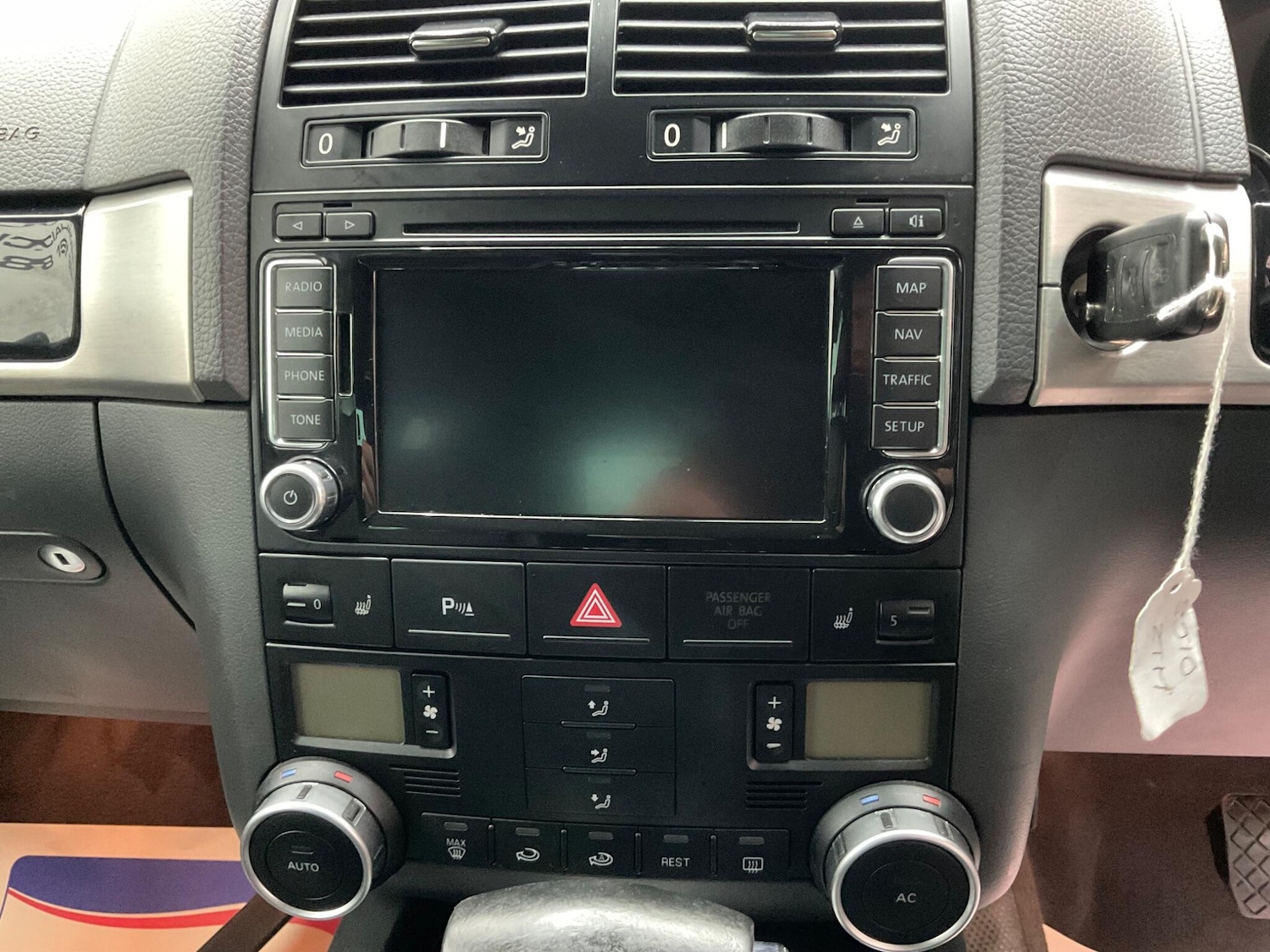 Used Volkswagen Touareg 2010 for sale - 76099279: Photo 13