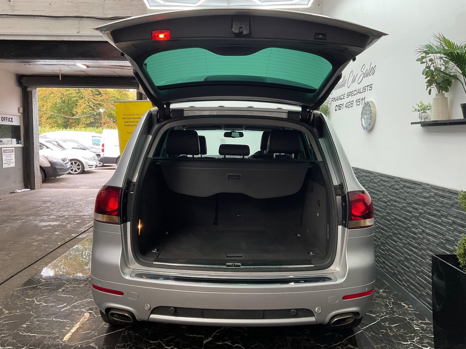 Used Volkswagen Touareg 2010 for sale - 76099279: Photo 22