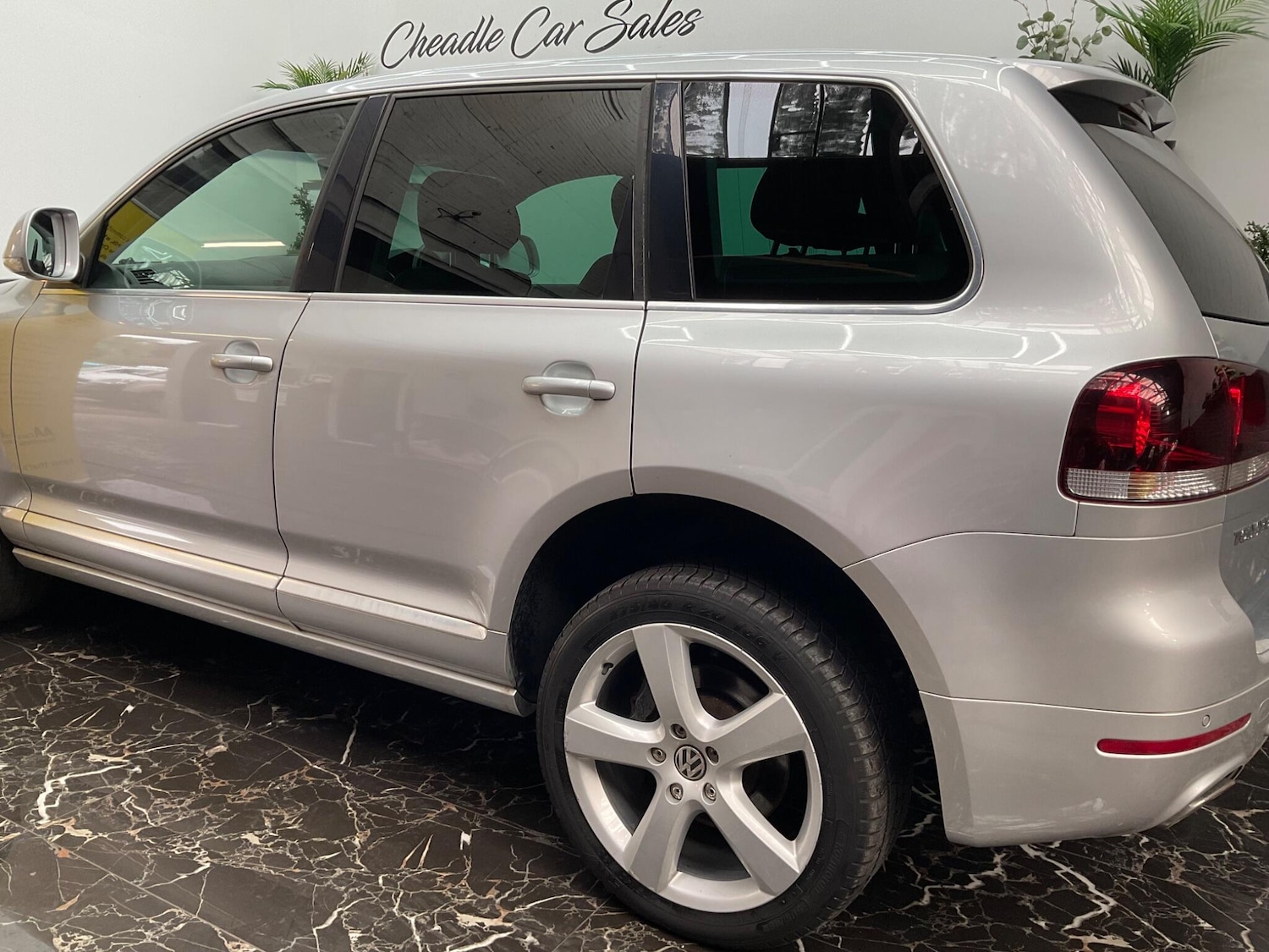 Used Volkswagen Touareg 2010 for sale - 76099279: Photo 25