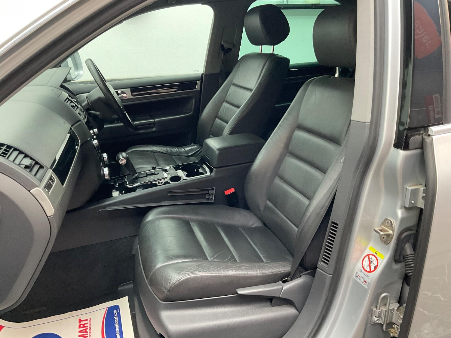 Used Volkswagen Touareg 2010 for sale - 76099279: Photo 30