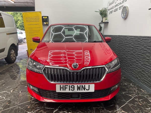 Used Skoda Fabia 2019 for sale - 75198629: Photo 2