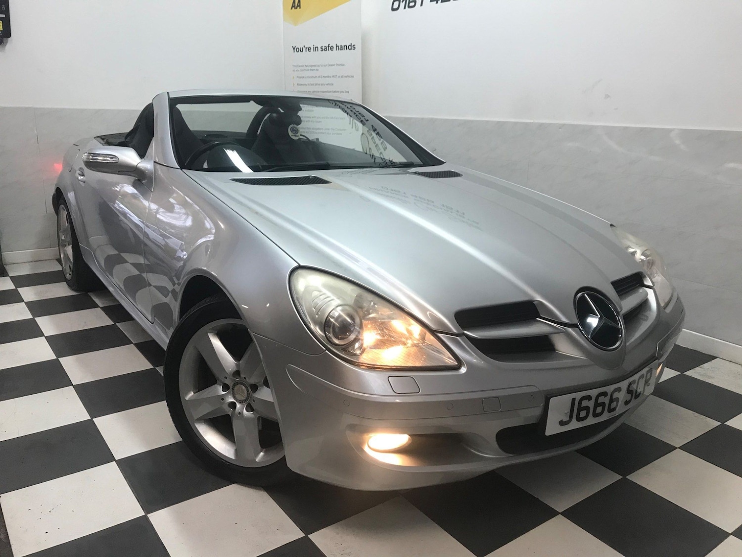 Used Mercedes-Benz SLK 2007 for sale - 77424994: Photo 16