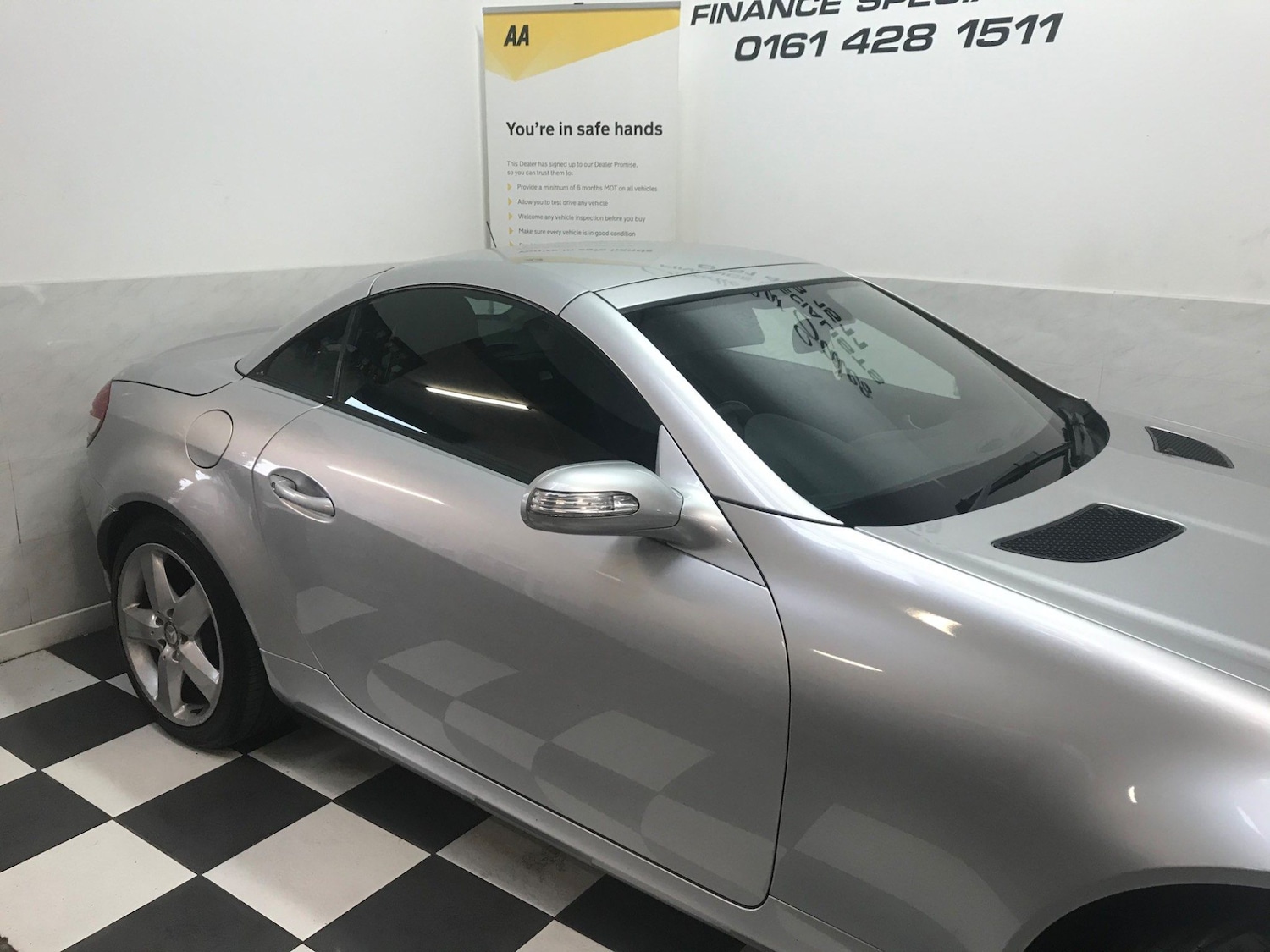 Used Mercedes-Benz SLK 2007 for sale - 77424994: Photo 9