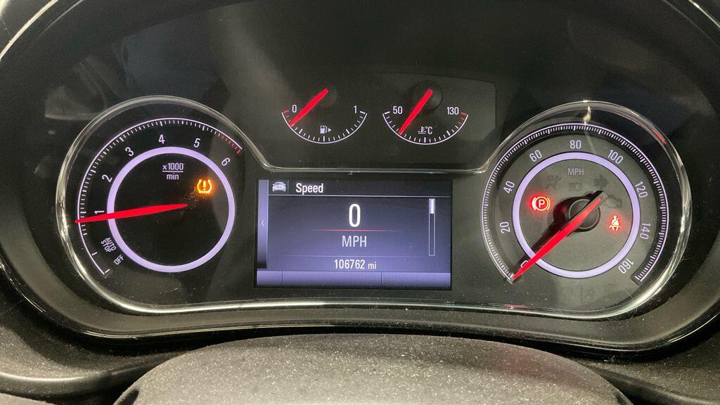 Used Vauxhall Insignia 2015 for sale - 76388532: Photo 10