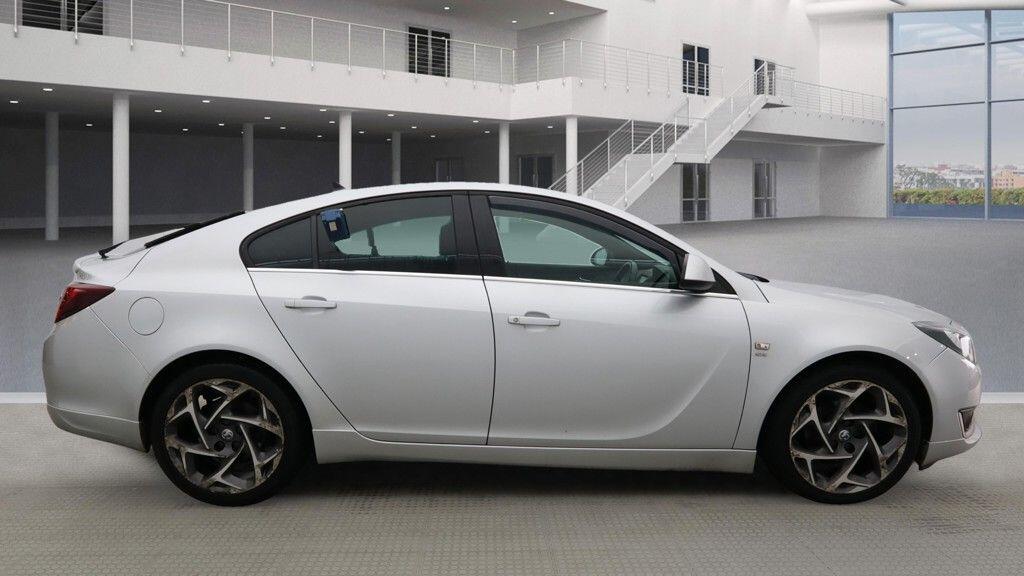 Used Vauxhall Insignia 2015 for sale - 76388532: Photo 5