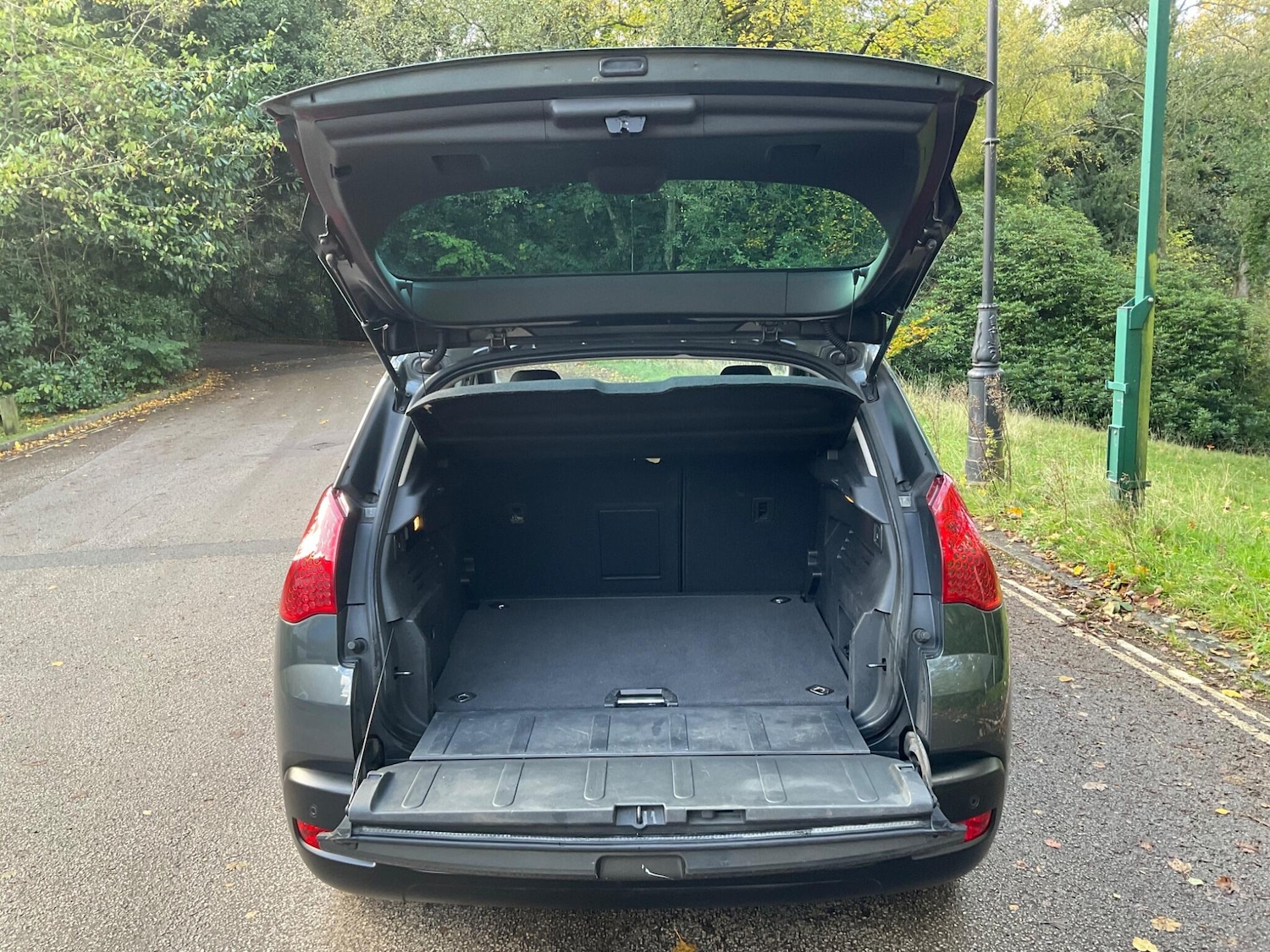 Used Peugeot 3008 2011 for sale - 76398817: Photo 12